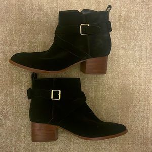 Adorable, suede, never worn Kate spade booties